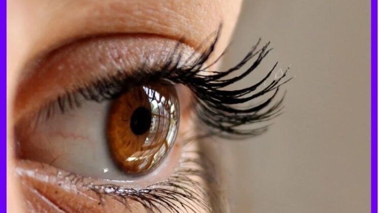 How to Get Longer Eyelashes at Home