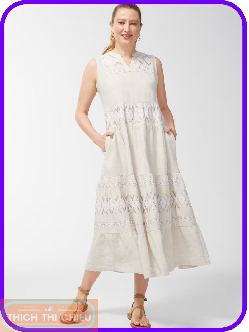 How to style linen embroidered dresses with shoes