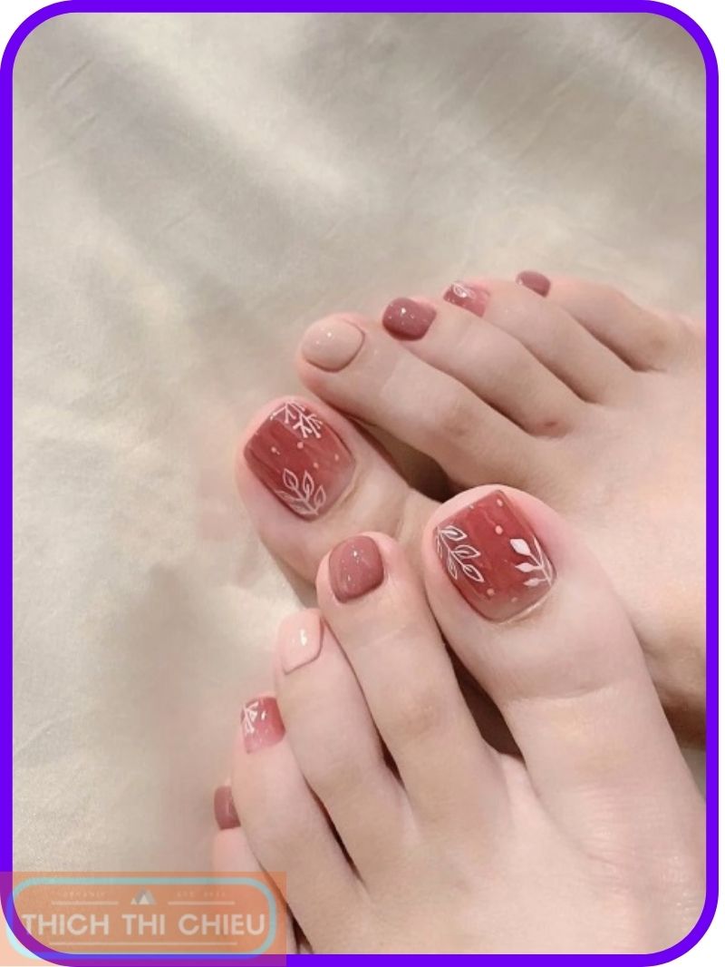 Nail Art for the Delicate Woman
