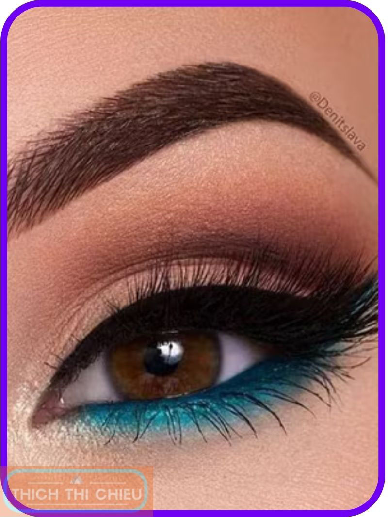 Try an ombre smoky eye