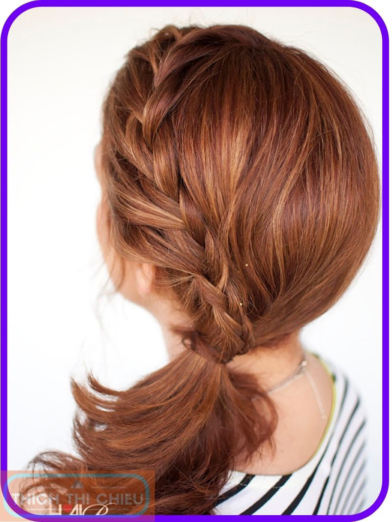 Side ponytail with a braid