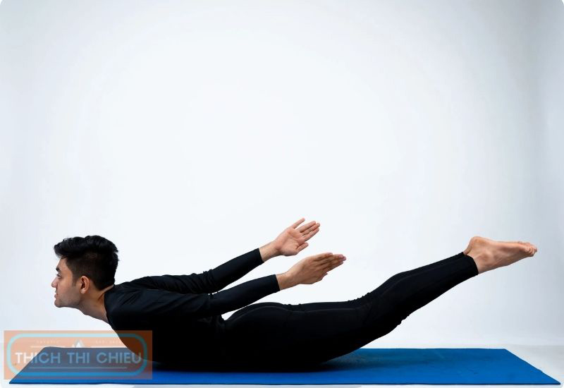 5 Morning Yoga Poses to Feel Energized